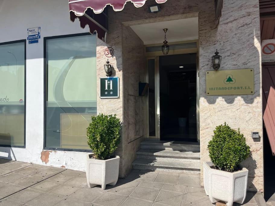 Castilla 30 - Parking Publico Gratuito Apartamento